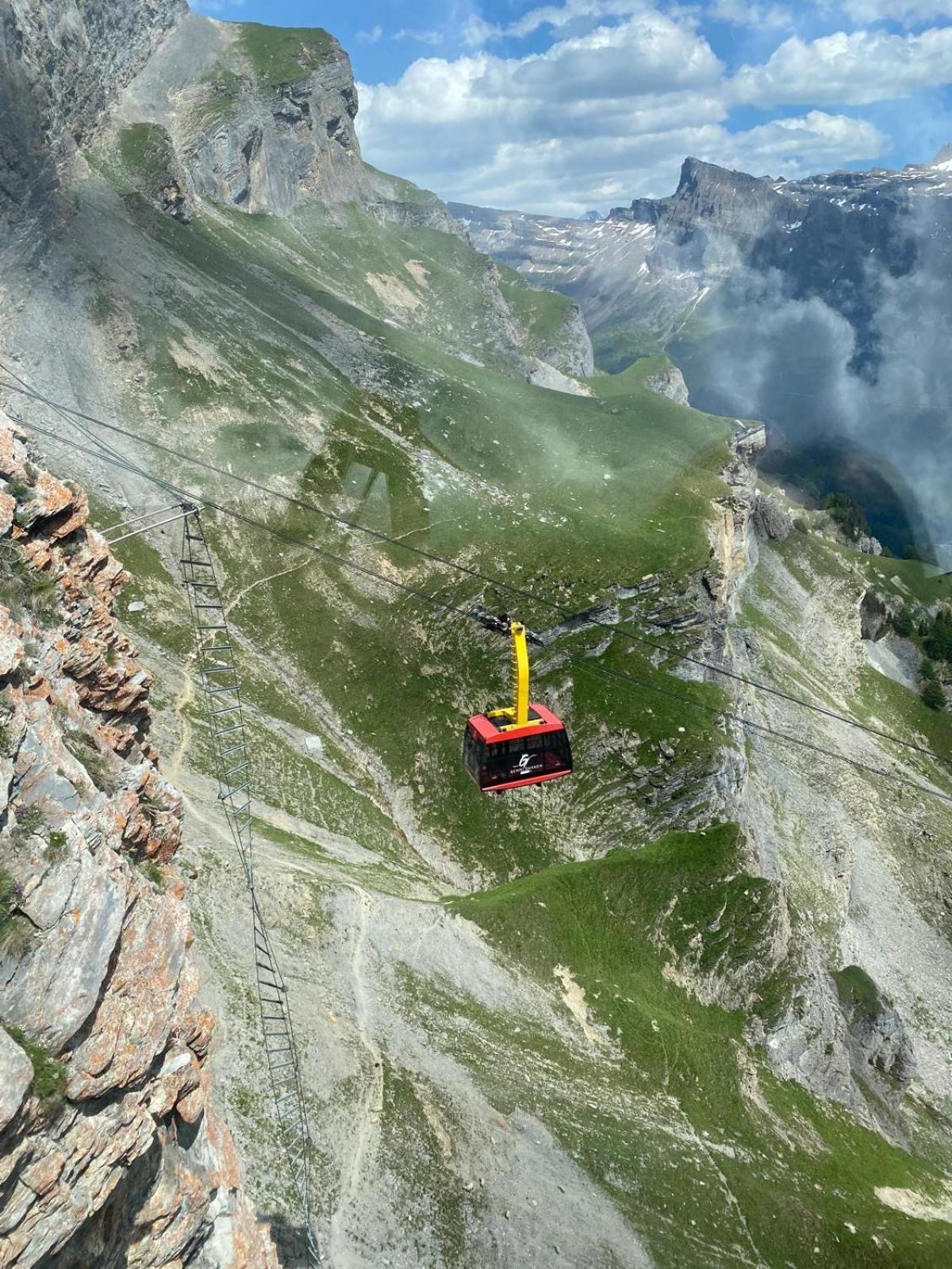 Moderne Et Spacieux Avec 2 Belles Terrasses Vu Sur Montagne *